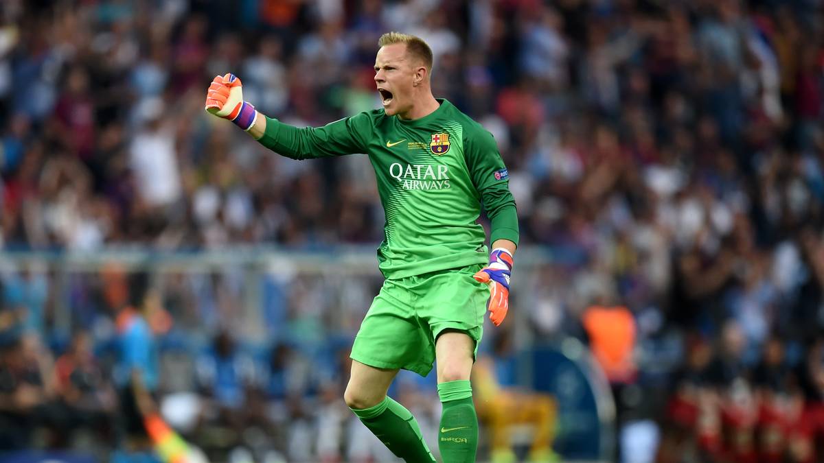 "Er ist derzeit der weltbeste Torwart", schwärmte Barca-Teamkollege Lucas Digne nach dem 0:0 in Turin. Weil dem deutsche Confed-Cup-Sieger neben seiner unglaublichen Reflexe, der starken Strafraumbeherrschung und des modernen Torwartspiels auch keine Patzer mehr unterlaufen, kann man das so stehen lassen