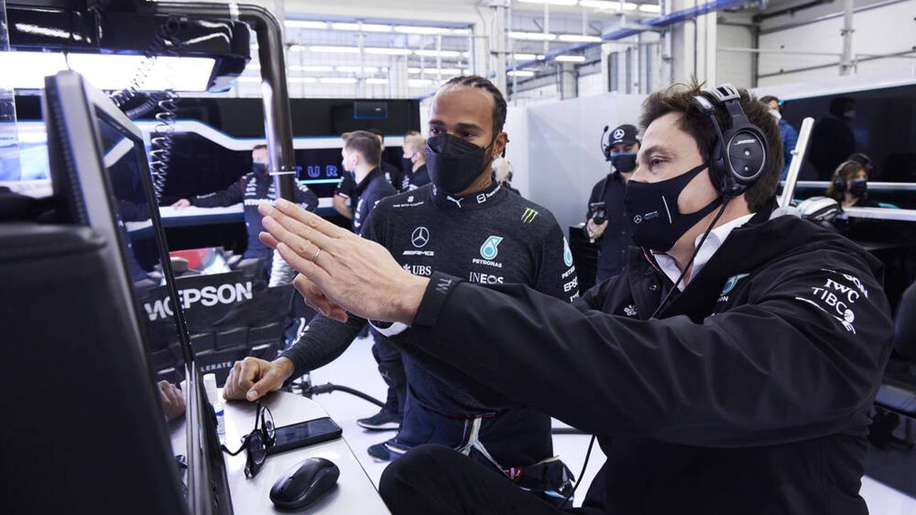 Wolff entschuldigt sich bei Hamilton