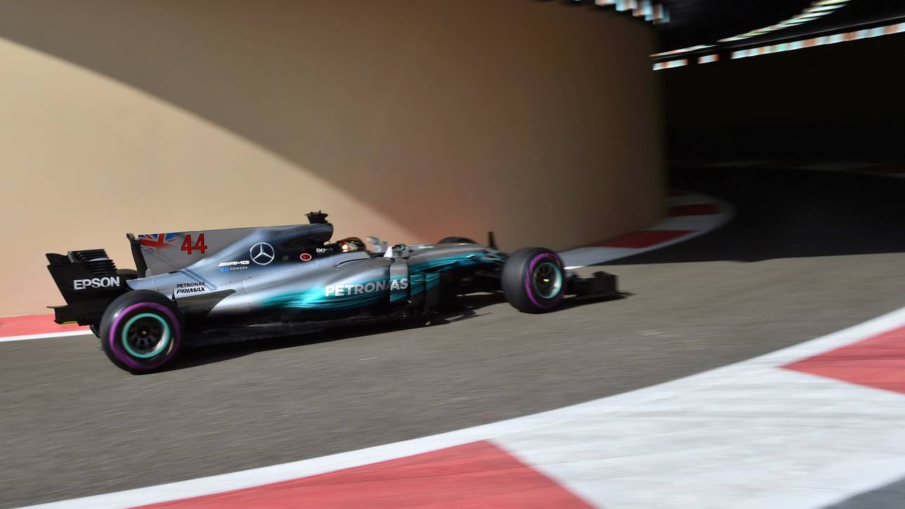Hamilton Schnellster in Abu Dhabi