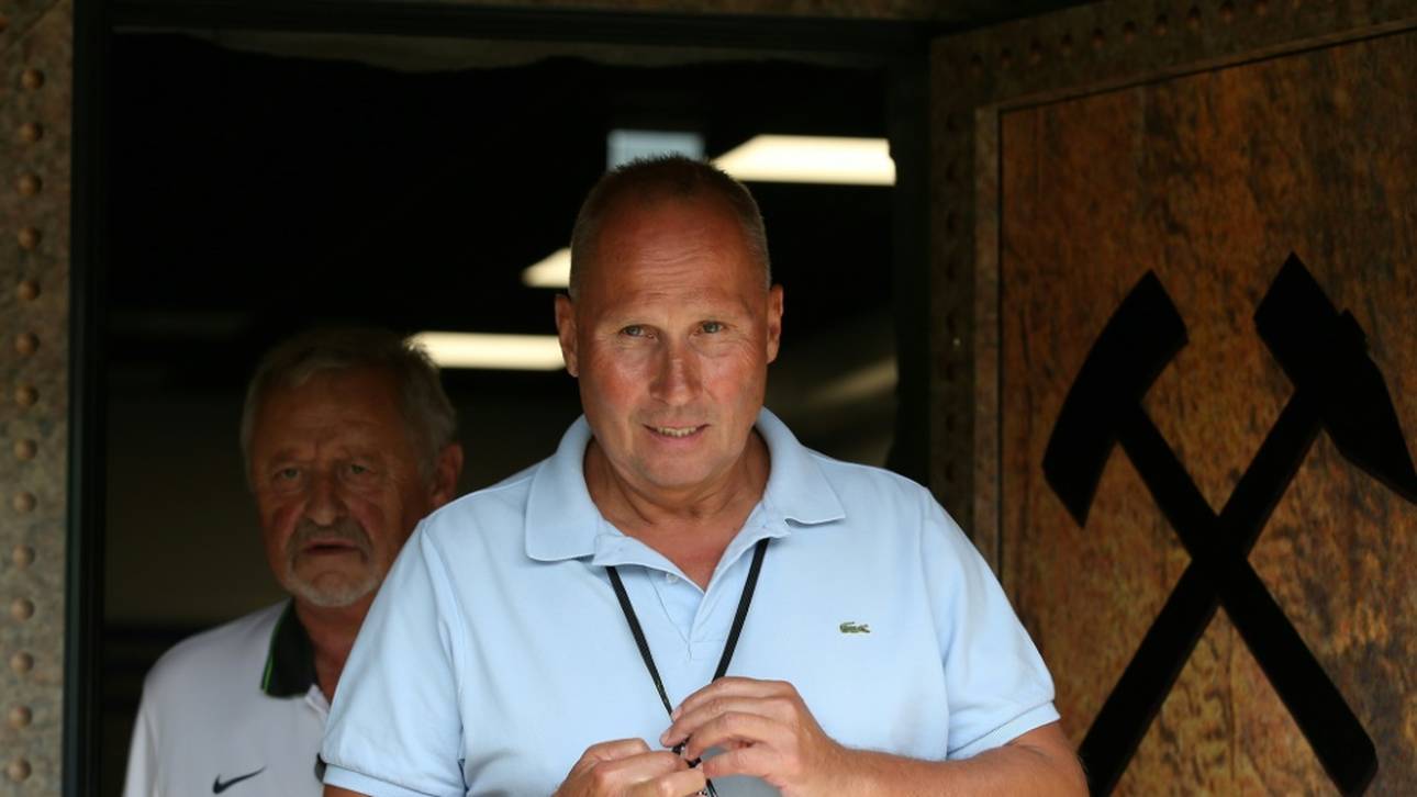 Aue-Boss fürchtet „Mega-Crash“