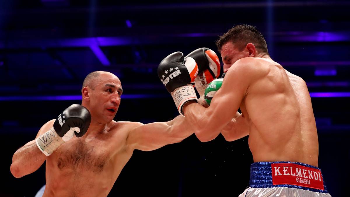 30 seiner 52 Profikämpfe gewann er durch K.o.