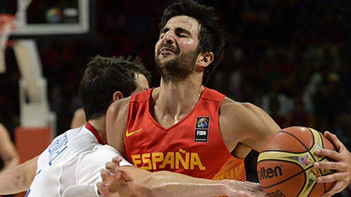Auch Ricky Rubio wird hart attackiert