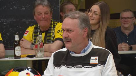 BVB-Star Julian Brandt verletzte sich im Champions-League-Spiel beim FC Chelsea am Oberschenkel. War die Verspätung des Busses ein Auslöser der Verletzung?