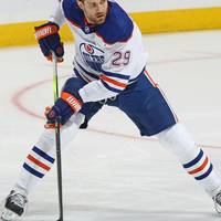 Leon Draisaitl hat trotz des Endes seiner Torserie die Edmonton Oilers zu einem Erfolg im Play-off-Rennen geführt. Dabei war er spielentscheidend.