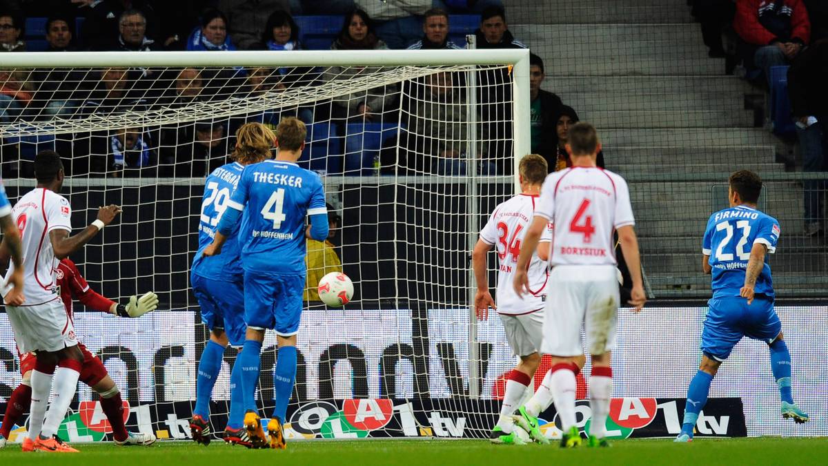 2013 rettet sich 1899 Hoffenheim erst am 34. Spieltag durch ein spätes 2:2 bei Borussia Dortmund in die Relegation. Dort wartet der Vorjahresabsteiger 1. FC Kaiserslautern, der die Rückkehr in die Bundesliga anpeilt, das Hinspiel in Sinsheim aber mit 1:3 verliert