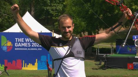 Florian Unruh hat sich im Finale beim Feldbogen Recurve keine Fehler geleistet und besiegt den vermeintlich besten Bogenschützen aller Zeiten.