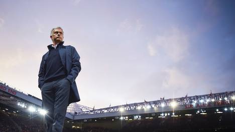 Jose Mourinho beerbte Louis van Gaal als Trainer von Manchester United