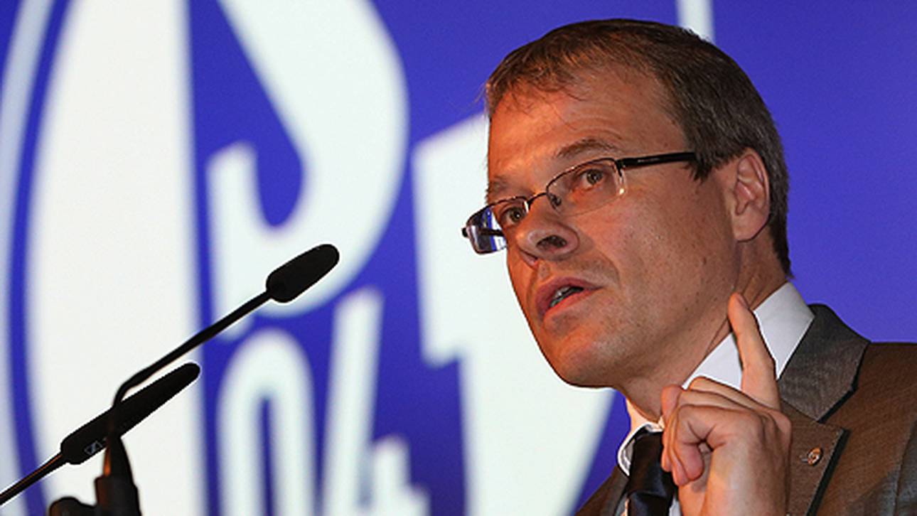 S04-Boss beklagt sich über Bayern