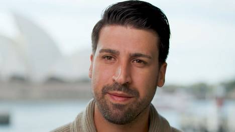 In einem Interview im Rahmen der Fussball-WM der Frauen spricht sich Weltmeister Sami Khedira klar gegen Diskriminierung aus. Diese habe im Fußball und schon gar nicht in der Welt einen Platz.