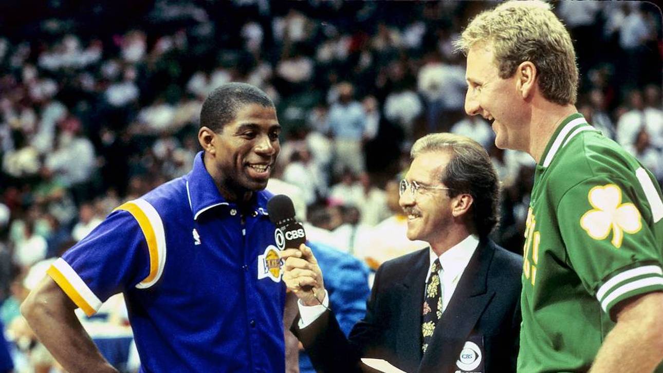Magic Johnson (l.) und Larry Bird (r.) prägten die NBA