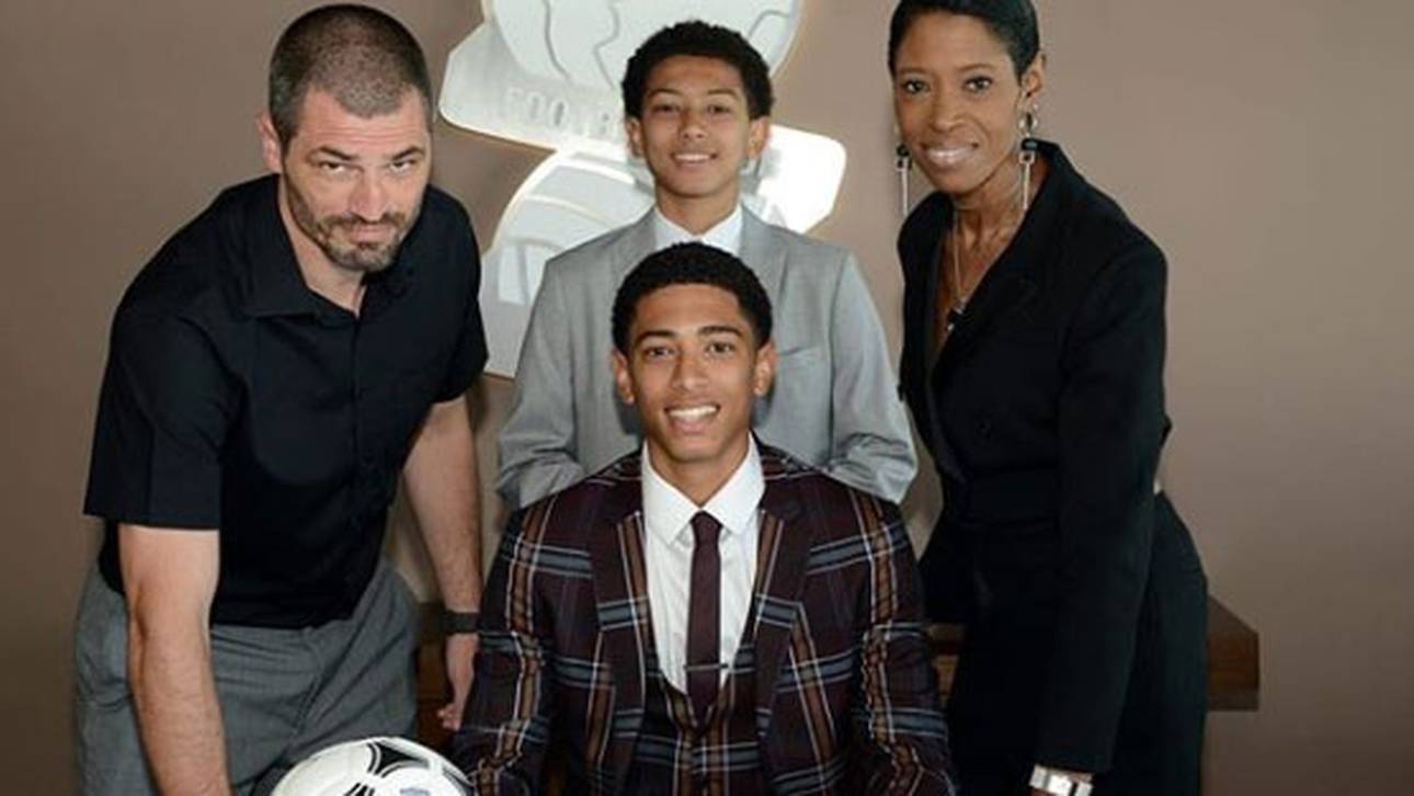 Familiäre Unterstützung für BVB-Star