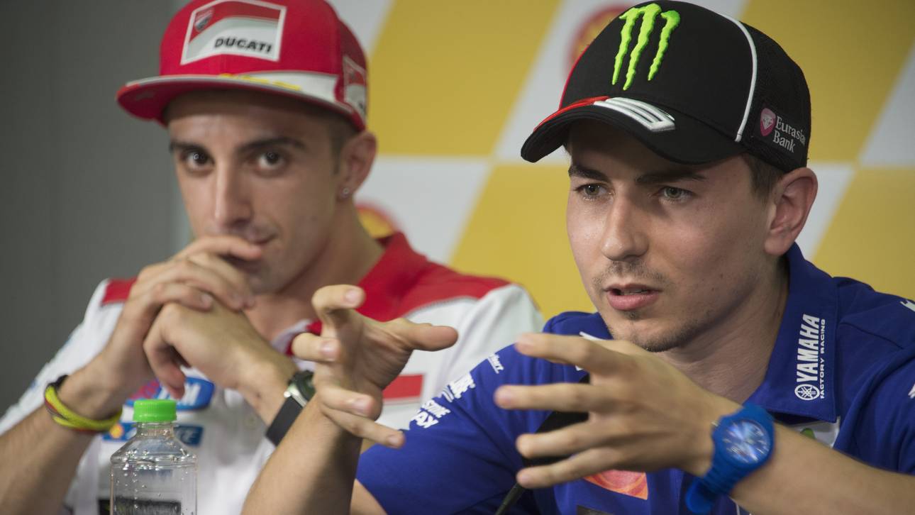 Jorge Lorenzo (r.) kann das milde Urteil nicht nachvollziehen