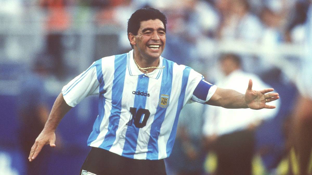 PLATZ 8 - ARGENTINIEN (WM 1994): "Ich habe die Leute satt, die sagten, dass ich fett sei. Sie werden den wahren Diego bei der WM sehen", kündigte Maradona vor der WM 1994 an. Der Weltmeister von 1986 wollte es nochmal allen zeigen