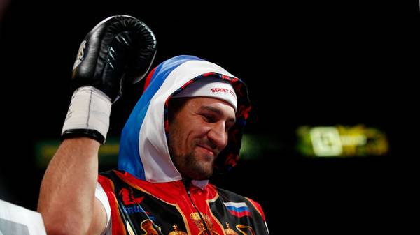 LAS VEGAS, NEVADA - NOVEMBER 02:  Sergey Kovalev raises his glove as he is introduced for his WBO light heavyweight title defense against Canelo Alvarez at MGM Grand Garden on November 2, 2019 in Las Vegas, Nevada. Alvarez won the title by an 11th-round knockout.  (Photo by Steve Marcus/Getty Images)