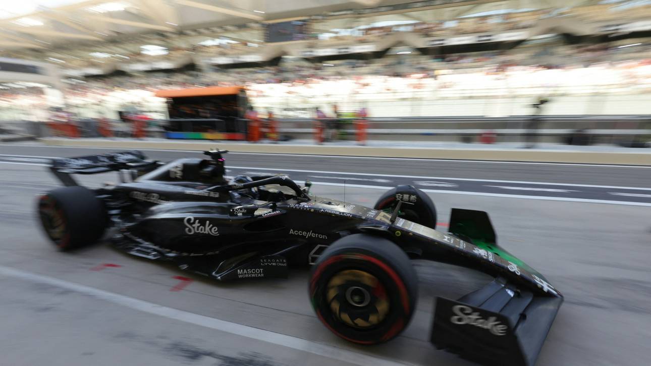 Formel-1-Bolide in neuen Neon-Farben!