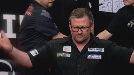 James Wade gewinnt den zwölften Spieltag der Premier League of Darts mit 6:5 gegen Johnny Clayton. Im Halbfinale fegte er Gerwyn Price mit 6:1 von der Bühne. Im Viertelfinale bezwang er Michael van Gerwen 6:5.