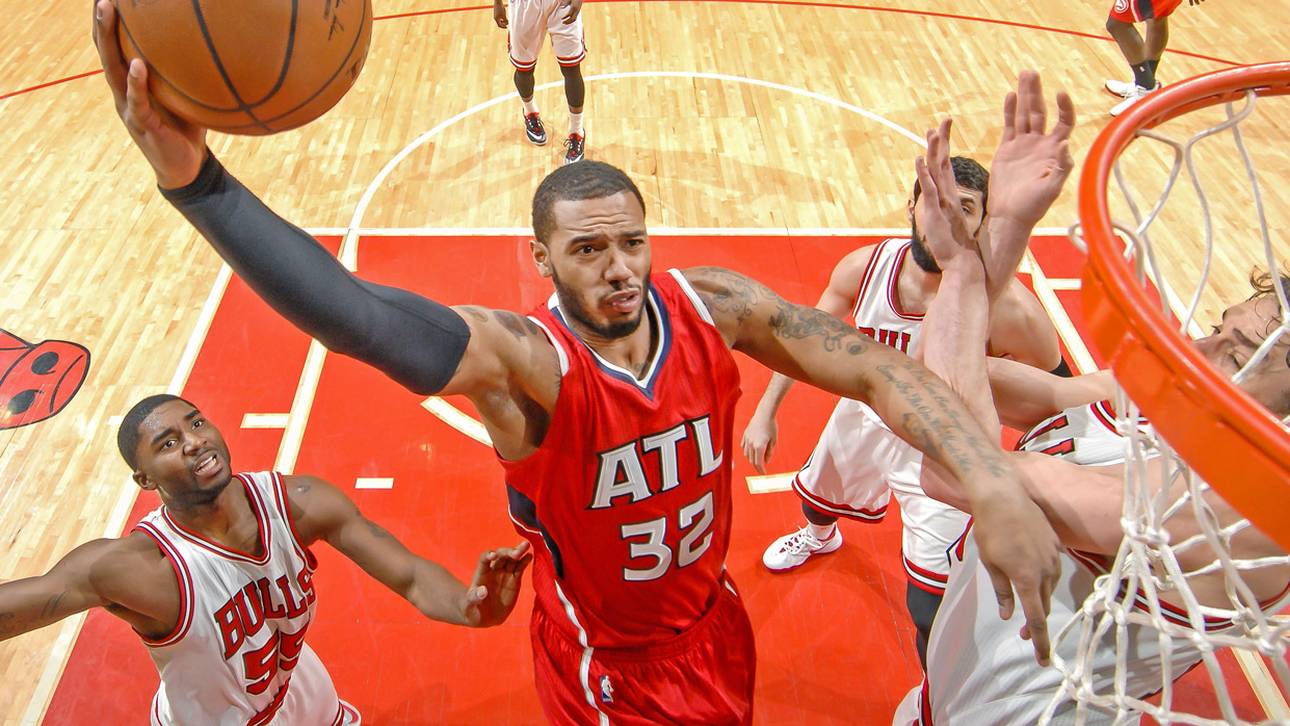 Schröder schaut bei Hawks-Sieg zu