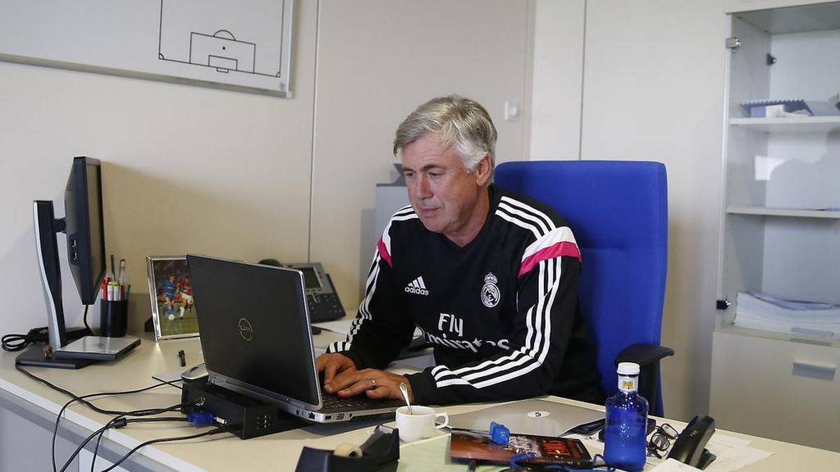 DIE TWITTER-LEIDENSCHAFT: Bei Spieler-Stars ist es mittlerweile bei Standard, bei Trainer nicht: Ancelotti ist als @MrAncelotti auch sozialmedial unterwegs