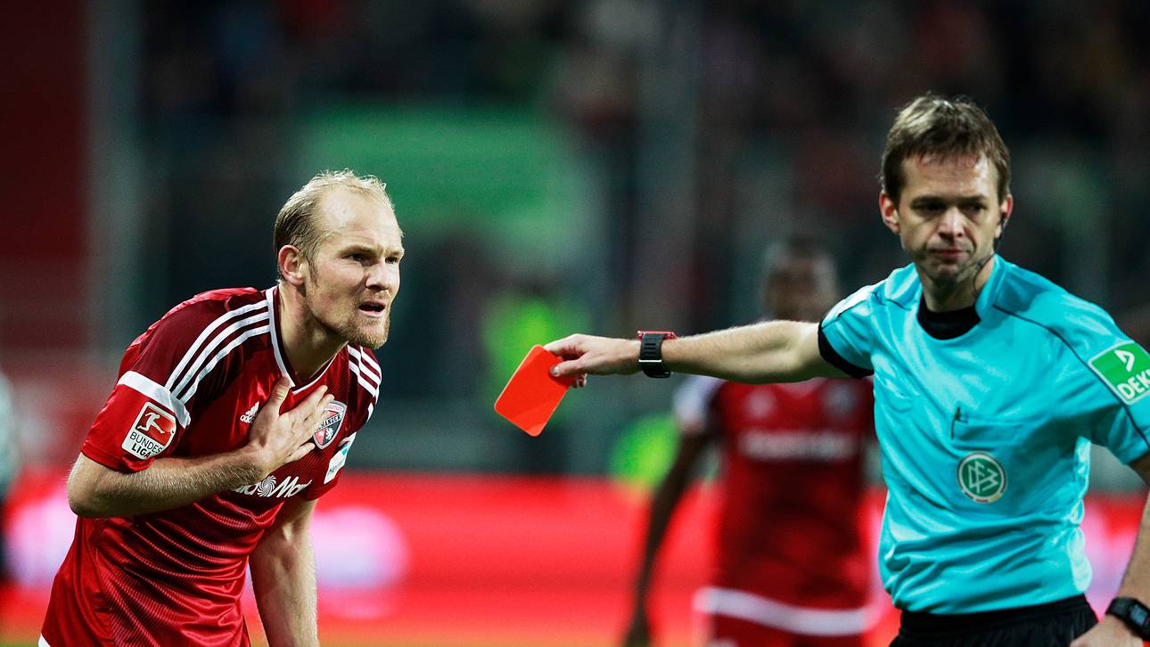 Zwei Spiele Sperre für Levels