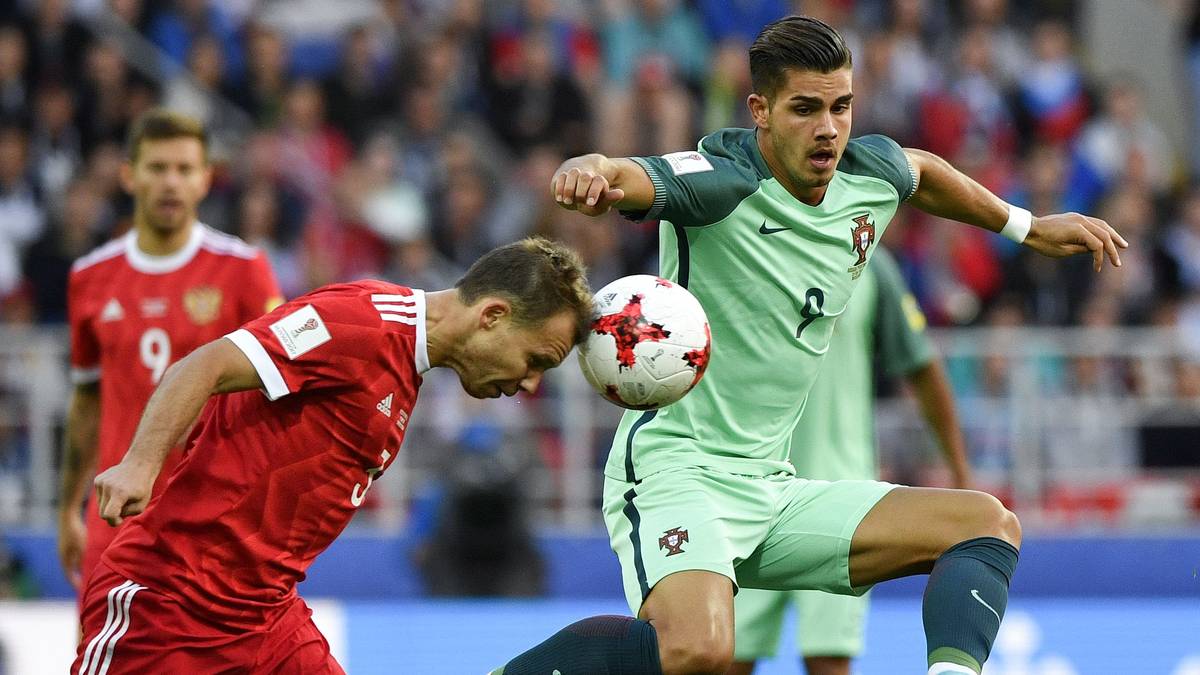 9. Andre Silva (FC Porto / AC Mailand, Sturm)