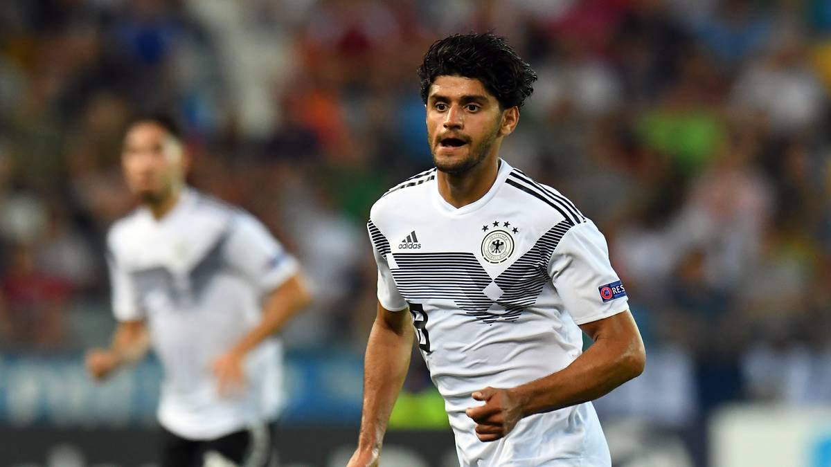 MITTELFELD - MAHMOUD DAHOUD (Deutschland/Borussia Dortmund)