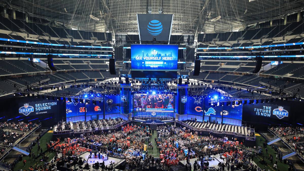 Im Stadion der Dallas Cowboys steigt der NFL Draft 2018. In sieben Runden werden an drei aufeinanderfolgenden Tagen die einzelnen Talente ausgewählt