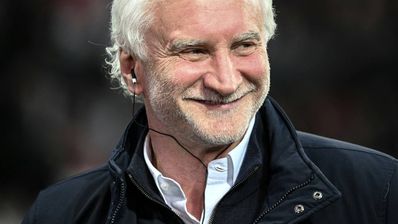 Völler: Sind mit Pokal mal dran