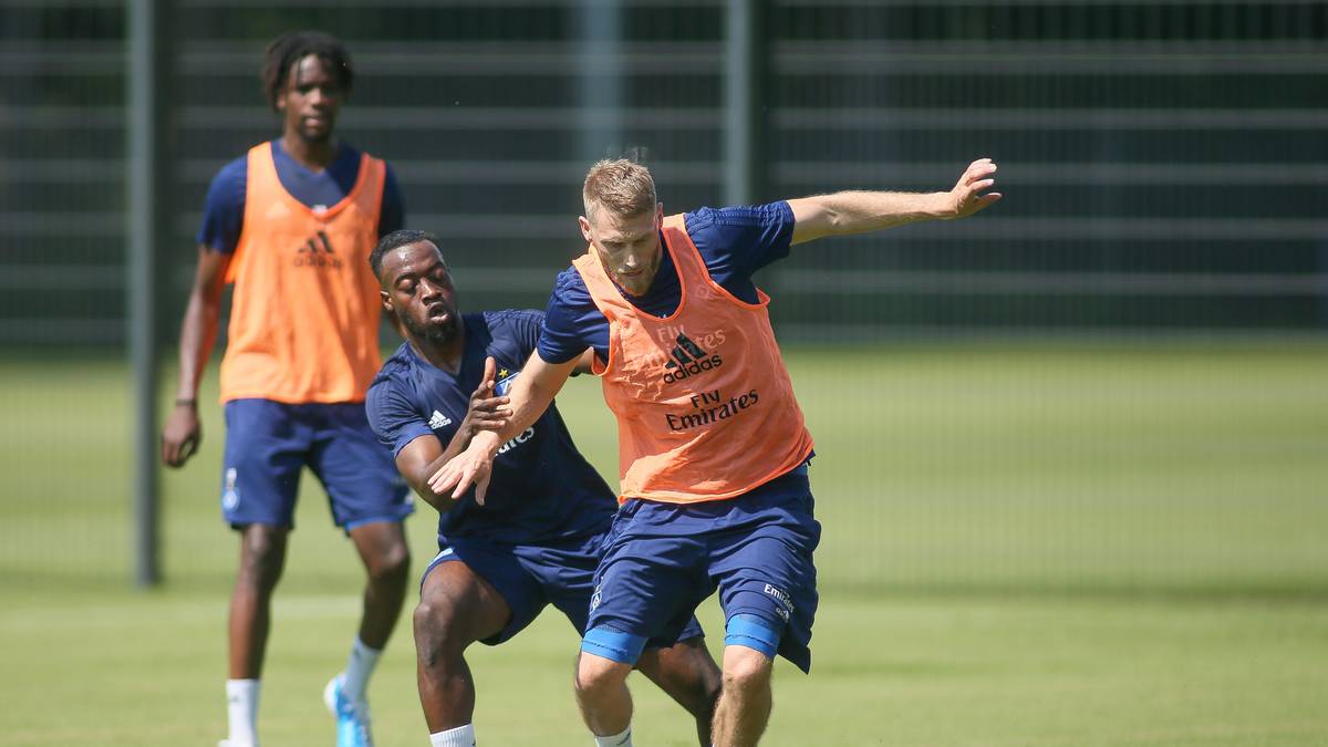 RECHTSAUSSEN: Die rechte Außenbahn gehört vorerst KHALED NAREY (24), der in der Spielzeit 2018/19 noch einer der Besten mit zwölf Scorer-Punkten war. Doch auch JAIRO SAMPERIO (25), TATSUYA ITO (22) und Rückkehrer BOBBY WOOD (26) können dort auflaufen