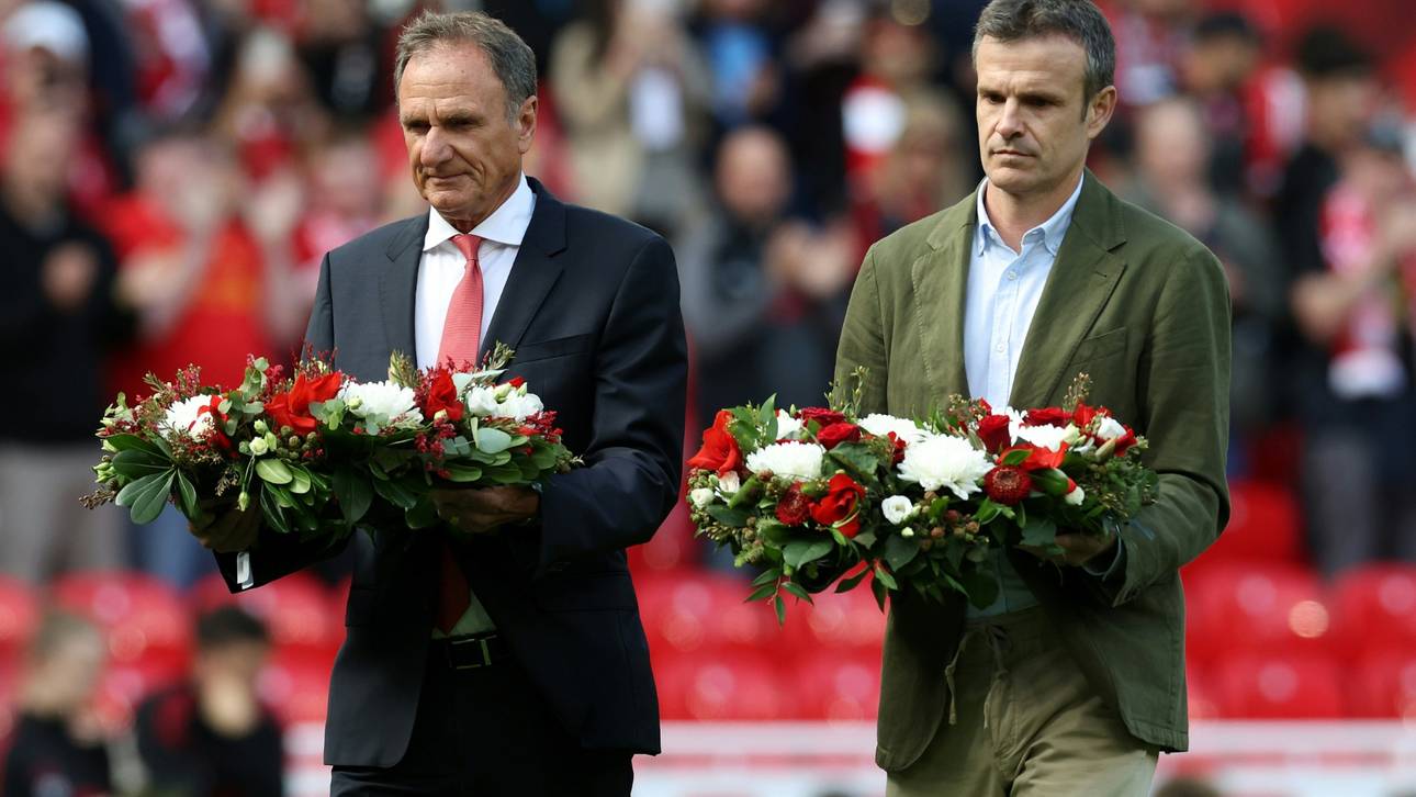 Ex-LFC-Profi Thompson (l.) und Bilbaos Präsident Uriarte legten Kränze nieder