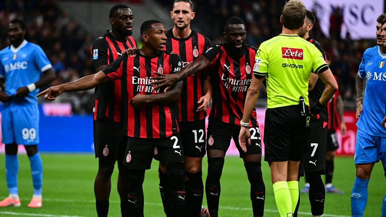Milan stürzt Spitzenreiter Napoli