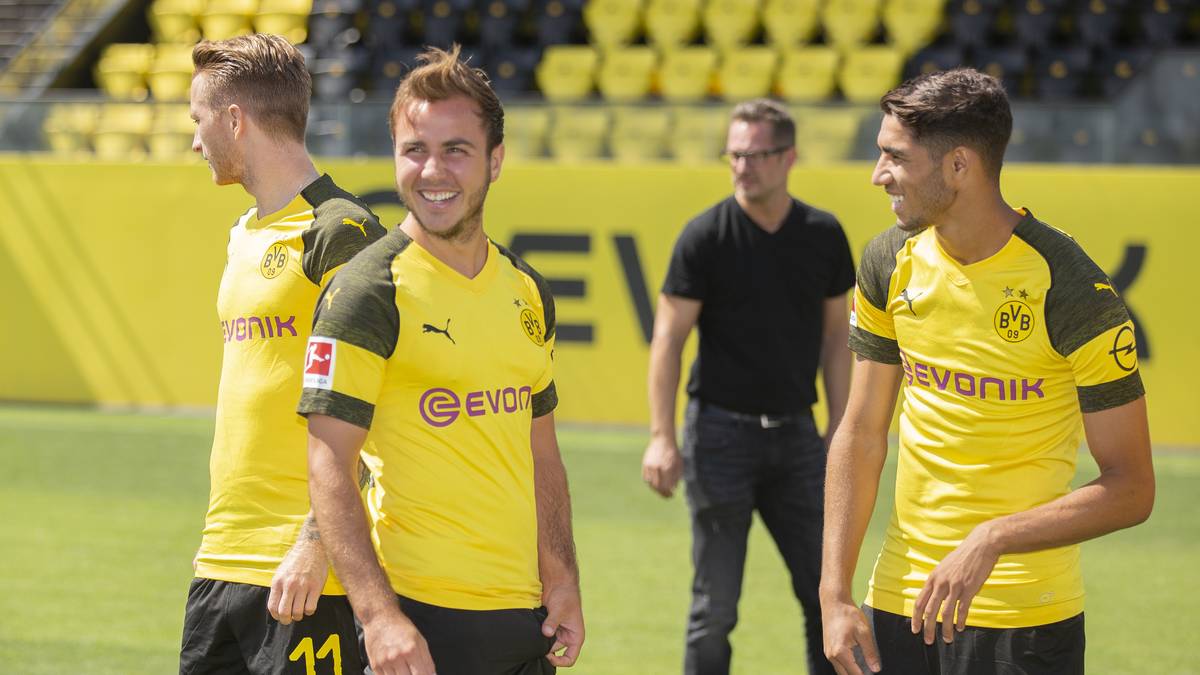 ACHRAF HAKIMI (Borussia Dortmund): Während sich der Revier-Rivale Marokkos Linksverteidiger schnappte, verstärkten sich die Schwarz-Gelben mit Mendyls Pendant auf der rechten Seite. Für zwei Jahre wurde Achraf Hakimi von Real Madrid ausgeliehen und soll Urgestein Lukasz Piszczek Konkurrenz machen