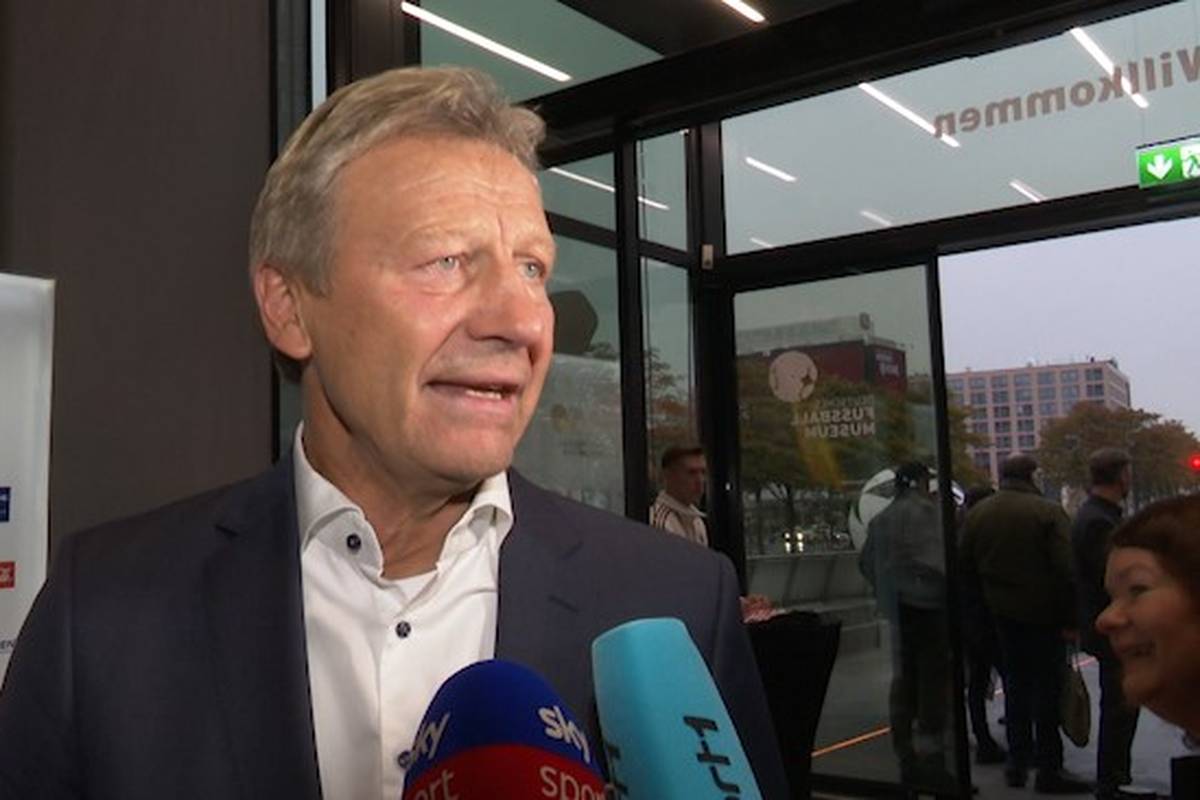 Guido Buchwald hält die aktuelle Bayern-Dominanz für bedenklich und hofft, dass die Konkurrenz in der Bundesliga nachziehen kann.