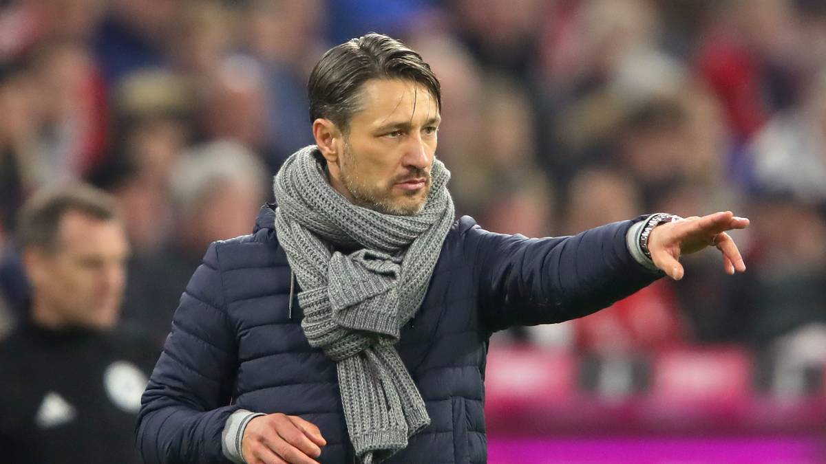 Wenn nicht, ist da ja immer noch NIKO KOVAC, dessen Entlassung freilich noch nicht beschlossen ist. Sein Rettungsanker könnte sein, dass es derzeit nicht so scheint, als hätte Bayern den ultimativen Plan B für eine schnelle personelle Reaktion in der Tasche 