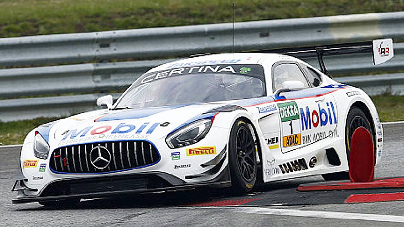 Mercedes bestimmt erstes Training