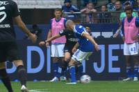 Die Situation bei Schalke 04 spitzt sich weiter zu! Im Duell der Bundesliga-Absteiger sorgt ausgerechnet ein ehemaliger Königsblauer bei der Hertha für das entscheidende Highlight.