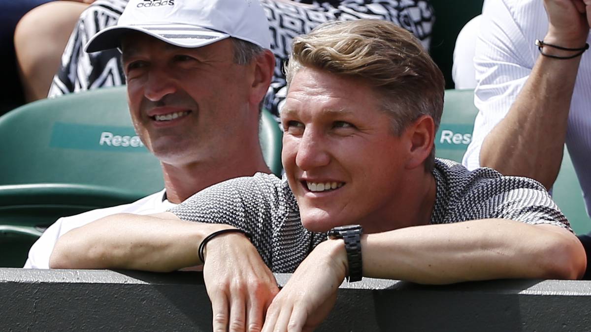 Bastian Schweinsteiger unterstützt Ana Ivanovic häufig bei Turnieren