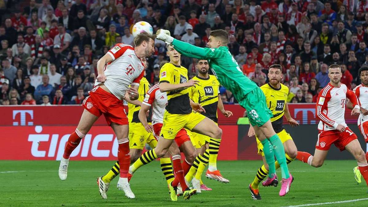 Alexander Meyer im Spiel gegen den FC Bayern München.