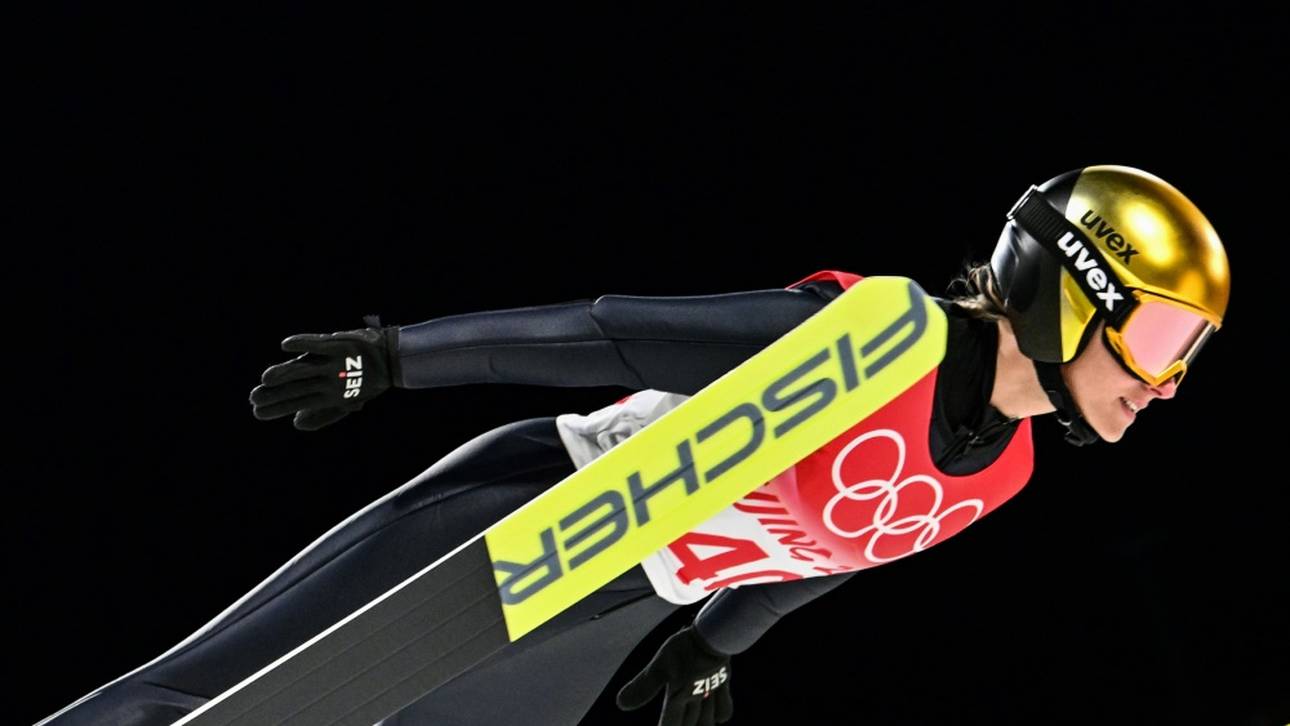 Skispringen: Althaus disqualifiziert, DSV-Team scheidet aus