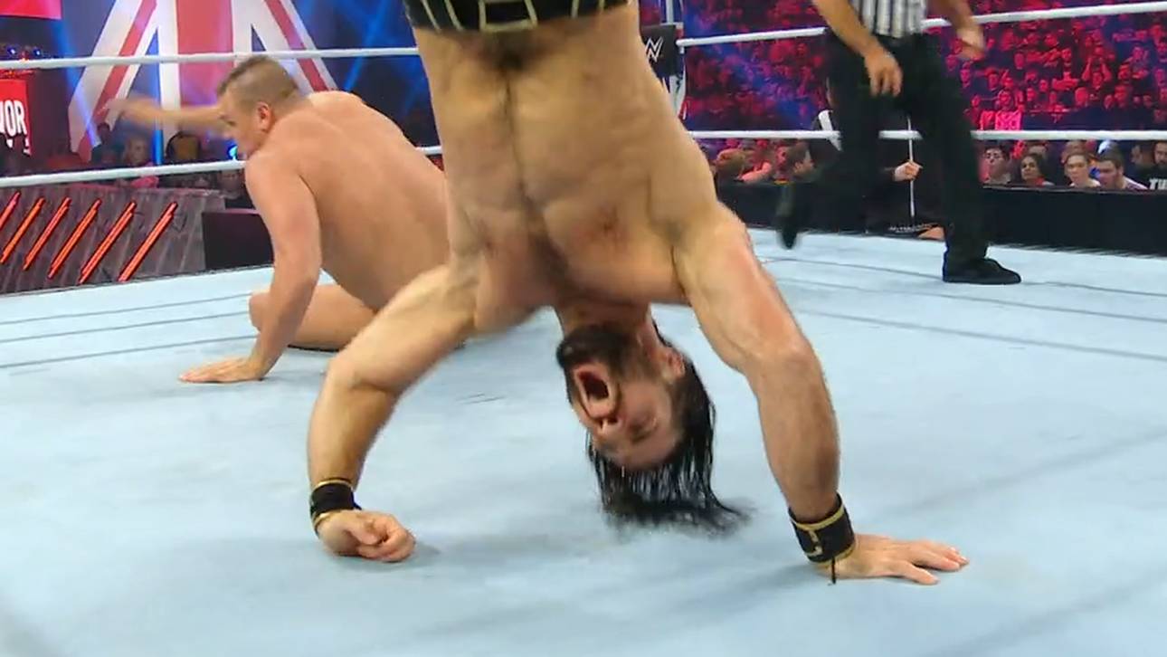 WWE: Rollins landet brutal