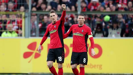 Nils Petersen (l.) brachte den SC Freiburg gegen Hertha BSC in Führung