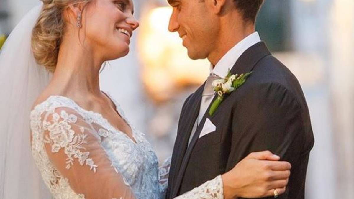 Die Blondine und der Topspieler geben sich im Dezember 2017 das Ja-Wort