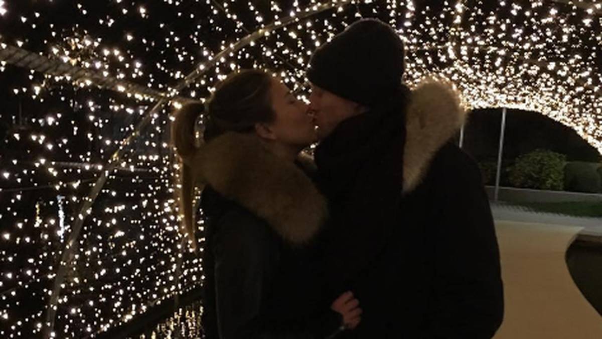 Im Winter schien noch alles in bester Ordnung. Zu diesem romantischen Foto setzte Schürrle drei Herzen