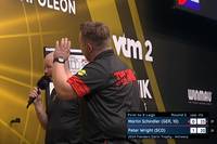 Martin Schindler verliert in der zweiten Runde der Flanders Darts Trophy mit 2:6 gegen Peter Wright und scheidet aus.