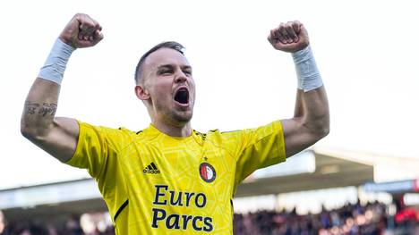 Timon Wellenreuther jubelt mit Feyenoord Rotterdam 