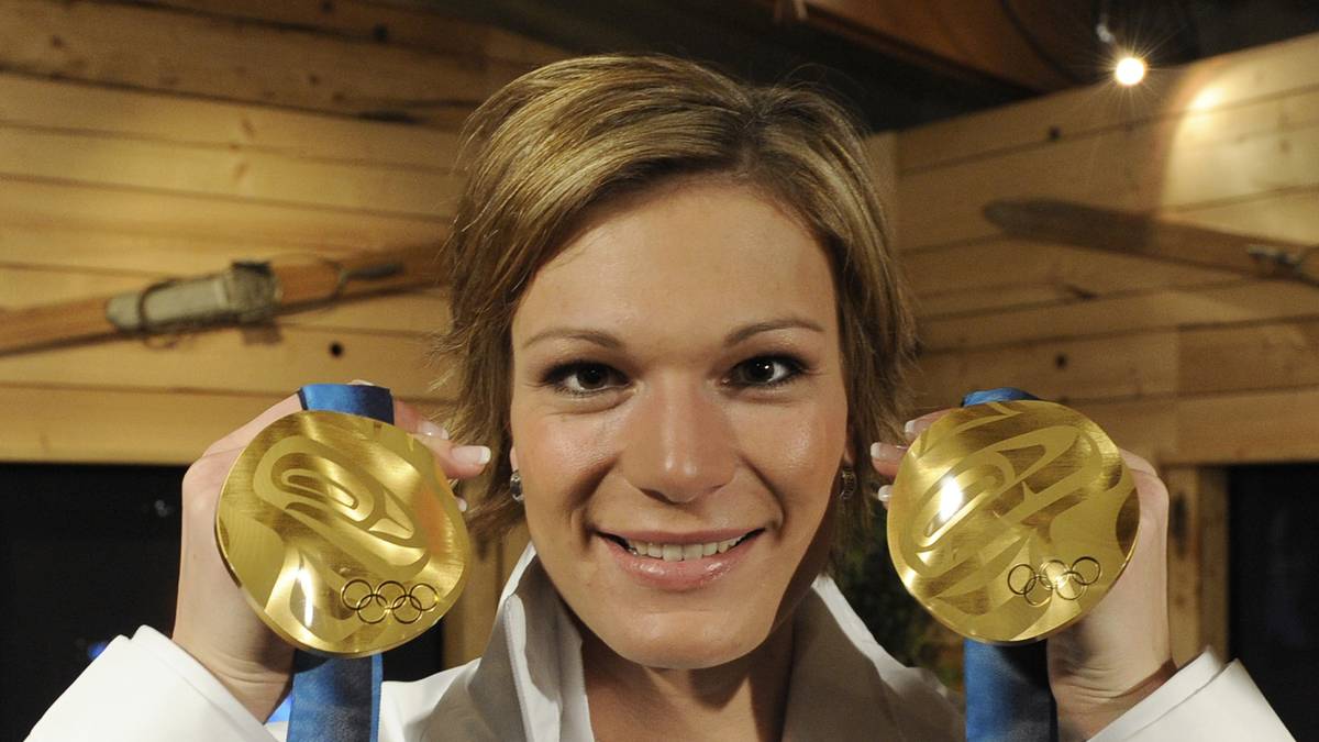 Dennoch lässt Riesch die Anfeindung nicht unbeantwortet auf sich sitzen: "Der stinkt es halt, weil ihre eigene Sportart niemanden interessiert!" - RUMMS"