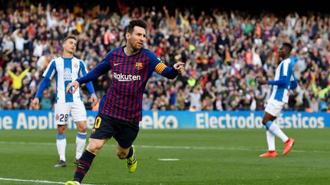 Lionel Messi ist mit 25 Treffern Rekordtorschütze im "Derbi Barceloní"