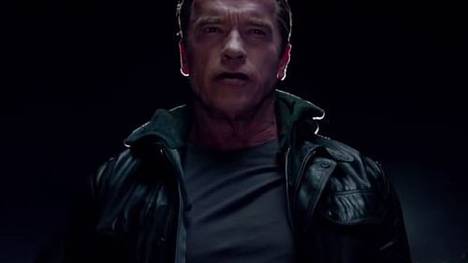 Als Terminator wird es Arnold Schwarzenegger auch beim Super Bowl krachen lassen.