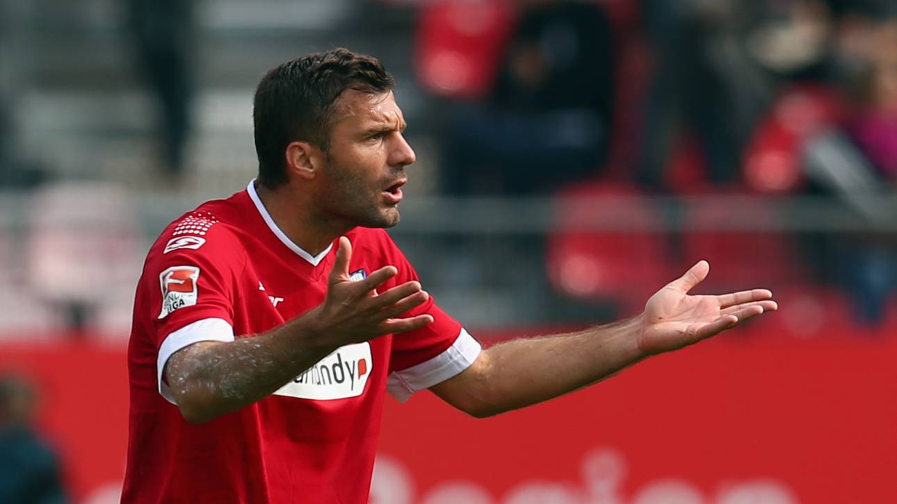 Frankfurts Kapllani gesperrt