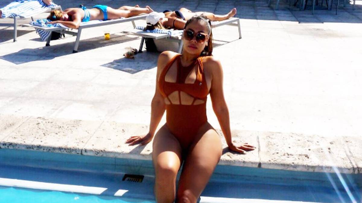 La La arbeitete früher unter anderem bei "MTV" als VJ in der Sendung "Total Request Live". Inzwischen spielt sie regelmäßig in Filmen und Serien. Außerdem veröffentlichte sie 2014 ein sehr erfolgreiches Buch mit dem Titel "The Love Playbook"