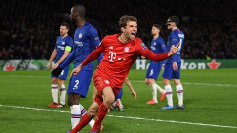 Der FC Bayern gewann das Achtelfinal-Hinspiel bei Chelsea mit 3:0